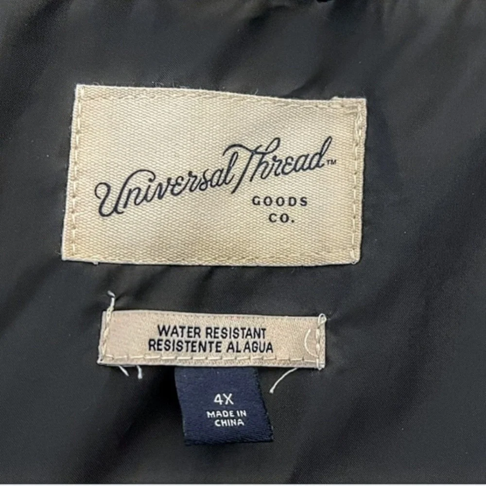 Universal Thread Women's Black Puffer Jacket - Picture 2 of 3